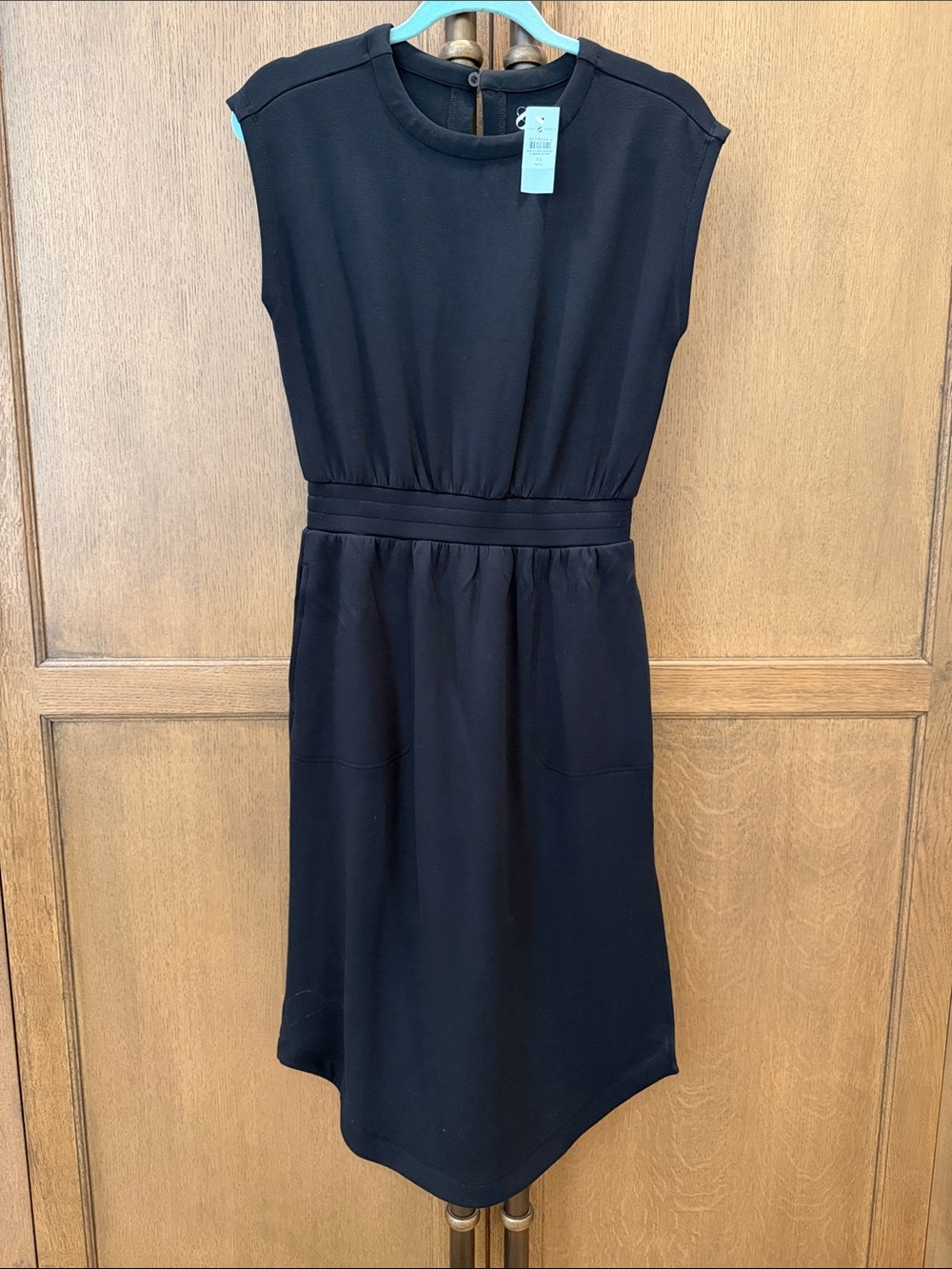 LOFT Petite Lou & Grey Scubasoft Midi Pocket dress NWT - Picture 2 of 5